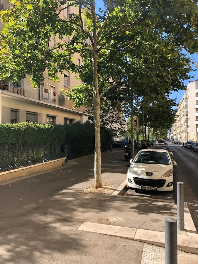 Magnifique Appartement 3 pièces Joliette Marseille PARKING PRIVATIF France