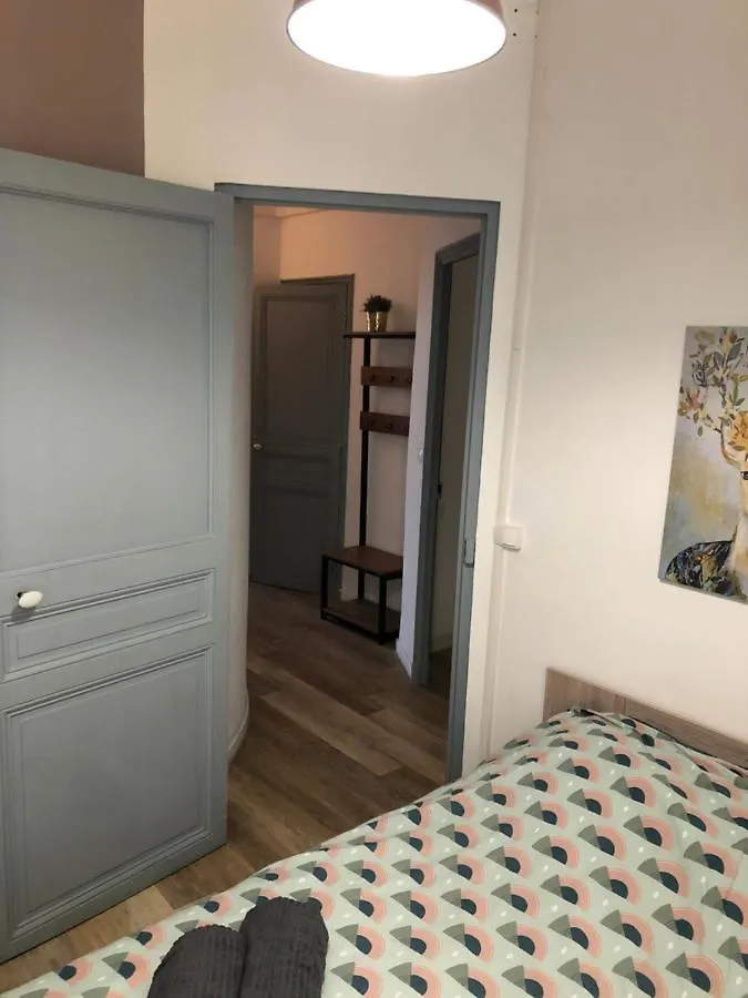 Magnifique Appartement 3 pièces Joliette Marseille PARKING PRIVATIF 0*,